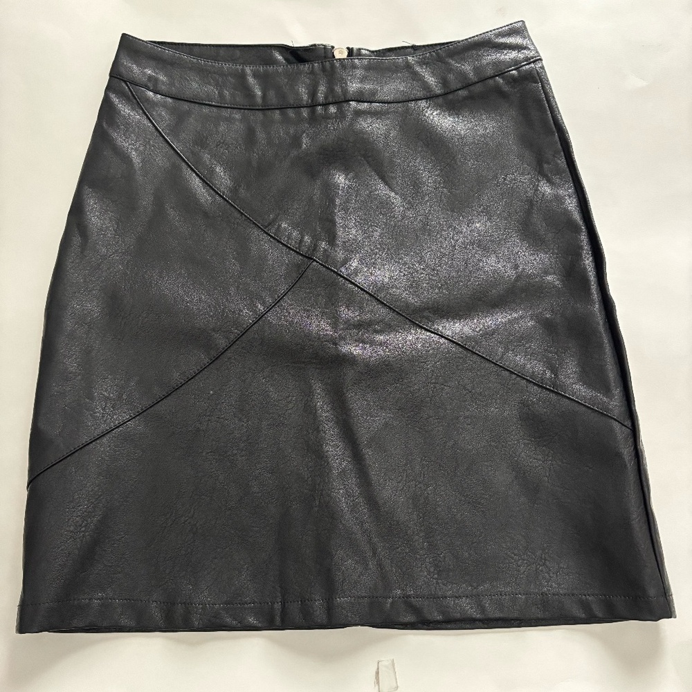 Black Women's Business Casual GUANNY Black Faux Leather Midi Skirts Size Small